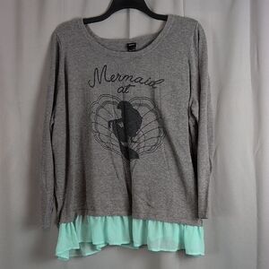 Disney Gray Long Sleeve Top with‎ Mint Ruffle